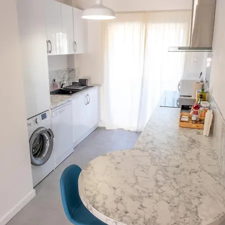 Appartement 3 Pieces Au Coeur Du Cros De